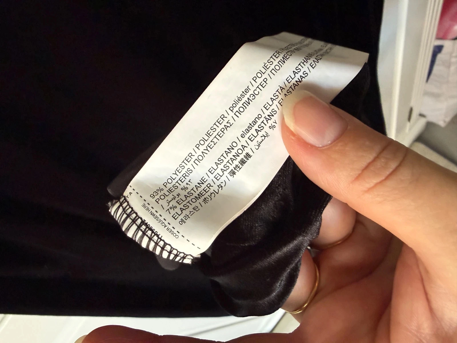 Vestido preto em veludo drapeado Mango Tamanho 36 – photo 5